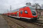 RE20 (RE4684) nach Uelzen fährt am 7.4.2017 aus dem Magdeburger Hauptbahnhof aus.