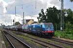 185 601-2 Nightrider kommt mit Kesselwagen durch Magdeburg Buckau gen Magdeburg Hbf gefahren.