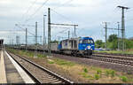 272 001-9 (Vossloh G 2000-3 BB) wurde mit Hochbordwagen in Magdeburg Hbf Richtung Magdeburg-Neustadt gesehen.

🧰 ENON Gesellschaft mbH & Co. KG, vermietet an die Eisenbahngesellschaft Potsdam mbH (EGP)
🕓 16.5.2022 | 19:53 Uhr