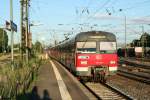 420 325-3 als S9 nach Wiesbaden Hbf am Abend des 21.06.13 bei der Einfahrt in den Personenbahnhof Mainz-Bischofsheim.