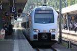 Einfahrt von 429 624 als RE1 aus Koblenz am 14.06.2017 in Mannheim Hauptbahnhof.