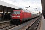 Da in Mannheim Hauptbahnhof gerade der Bahnsteig E mit den Gleisen 9 und 10 saniert wird sind die restlichen Bahnsteige stark ausgelastet.