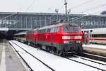 218 428-1 koppelt an den EC in Richtung Zürich HB in München Hbf an.