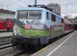 111 039-4  DAV  steht am 24. Juni 2011 mit einem RE nach Garmisch-Partenkirchen im Mnchener Hbf.