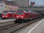 245 006 mit einer RB nach Memmingen und 245 001 mit einer RB nach Füssen in München Hbf 