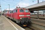 DB Regio Kempten 218 411-7 mit dem RE am 14.08.20 in München Hbf