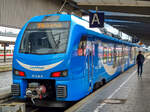 ET 4.34 B von GoAhead Bayern mit dem RE 96 nach Lindau-Reutin in München Hbf, 07.06.2022.