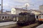 144 145, München Hbf., 19.05.1983.
