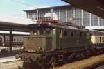 144 025, München Hauptbahnhof, 15.05.1983.
