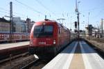 1216 024 bei der Einfahrt in den mnchner Hbf am 16.03.2012