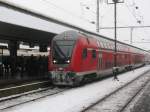 Der RE 7 aus Krefeld fhrt in Mnster Hbf ein.