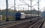 183 500, welche im Moment fr Raildox im Einsatz ist, zog am 31.10.12 einen Kesselwagenzug durch Muldenstein Richtung Wittenberg.