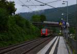 Blick über den Bahnsteig Gleis 1 in Neckarhausen bei Neckarsteinach in Richtung Eberbach.