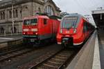 143 259-0 trifft am 28.12.2017 mit der S2 von Altdorf(b Nürnberg) nach Roth im Nürnberger Hauptbahnhof auf 442 745-6 als S3 nach Neumarkt(Oberpf).