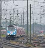 Stark rangezoomt vom südlichen Bahnsteigende 146 246-4 Nürnberg Hbf 22.07.2018