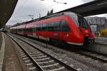 442 748-0 steht am 15.11.2018 als S4 nach Ansbach im Nürnberger Hauptbahnhof bereit.