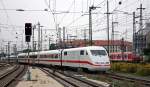 401 057/557 als ICE880 in Nrnberg Hbf, 4.9.010.