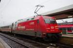 101 109 Cewe Fotobuch steht am 30.05.2013 mit einem IC nach Passau in Nrnberg Hbf. 