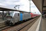 Railpool/DB Regio Siemens Vectron 193 802-6 mit dem RE nach Sonneberg am 24.06.18 in Nürnberg Hbf 