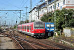 Nachschuss auf Bxf 796 mit Zuglok 143 247-5 der S-Bahn Nürnberg (DB Regio Bayern) als S2 von Feucht nach Schwabach, die Nürnberg Hbf auf Gleis 1 verlässt.
Aufgenommen am Ende des Bahnsteigs 2/3.
[19.9.2019 | 10:23 Uhr]