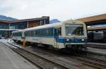 VS 30 Steuerwagen mit VT 02 Triebwagen der Bauart NE 81 steht mit dem ALX 29333 Abfahrbereit im Bahnhof Oberstdorf am 21.2.2015.