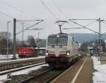 193 902  Siemens Vectron  durchfhrt am 15.Februar 2015 Lz den Bahnhof Pressig-Rothenkirchen in Richtung Lichtenfels.