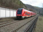 Der Franken-Thüringen-Express fuhr,am 01.Februar 2025,der 462 536,als Dieser Probstzella erreichte.