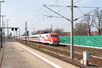 401 012-0  Memmingen   Ferrero-Duplo  als ICE 374 von Basel SBB nach Berlin Ostbahnhof in Rathenow. 10.04.2018