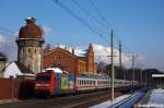 101 037-0  Klagenfurt Touristik  mit dem IC 144 von Berlin Ostbahnhof nach Schiphol (Airport) in Rathenow.