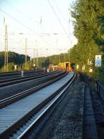 Zur Zeit wird auf der 4 gleisigen Kursbuchstrecke 400 zwischen Rheda-Wiedenbrck und Gtersloh das Gtergleis Hamm-Bielefeld erneuert.