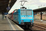 146 013-8 von DB Regio Südost, mit Werbung für die Felsenbühne Rathen, als RE 16508 (RE50)  Saxonia-Express  von Dresden Hbf nach Leipzig Hbf steht im Bahnhof Riesa auf Gleis 3.
[8.12.2019 | 9:05 Uhr]