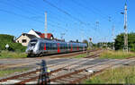 9442 606 (Bombardier Talent 2) fährt verspätet in den Bahnhof Röblingen am See ein.
Das Bild entstand aus sicherer Entfernung am Bahnübergang Große Seestraße.

🧰 S-Bahn Mitteldeutschland (Abellio Rail Mitteldeutschland GmbH)
🚝 S 74786 (S7) Halle(Saale)Hbf–Lutherstadt Eisleben [+5]
🕓 25.6.2024 | 18:08 Uhr