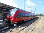 442 339 nach Warnemünde,am 15.Juli 2018,im Rostocker Hbf.