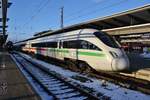 411 559-8  Passau  verlässt am 31.01.2021 als ICE1672 von Frankfurt(Main) Hauptbahnhof nach Stralsund Hauptbahnhof den Rostocker Hauptbahnhof.