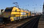 101 030-5 schiebt am 30.12.2020 den IC2212 von Koblenz Hauptbahnhof nach Ostseebad Binz aus dem Rostocker Hauptbahnhof.