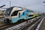 4110 112-8 steht am 08.02.2021 als IC2178 von Dresden Hauptbahnhof nach Warnemünde im Rostocker Hauptbahnhof.