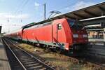 146 275 hat am 02.06.2021 mit dem RE1 (RE4315)  Hanse-Express  von Hamburg Hauptbahnhof den Rostocker Hauptbahnhof erreicht.