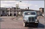 Hier noch ein Bild vom Bahnhof Rostock, als noch Hammer und Sichel das Gebude zierten. (Archiv 04/78)