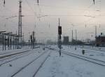 Der Aus-und Einfahrbereich vom Rostocker Hbf in Richtung Berlin,Hamburg und Stralsund am 04.Dezember 2010