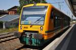 Hier 650 069-7 als OE79851 von Gadebusch nach Parchim, dieser Triebwagen stand am 21.7.2014 in Schwerin Hbf.