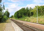 Die Bahnsteige 4 und 5 im unteren Teil vom Turmbahnhof in Smmerda, am 17.08.2024.