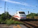 ICE fhrt in Solingen Hbf ein