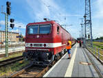 143 005-7 (243 005-6) hat die Fahrgäste des Traditionszugs zum Sachsen-Anhalt-Tag zuverlässig nach Stendal Hbf gebracht und fährt bald noch weiter nach Wittenberge.