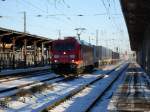 185 209 fuhr 05.01.2009 mit einem Containerzug durch Stendal.