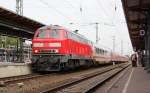 Der  Stammstrecken-Shuttle -Zug gesandwicht von 218 465-3 und 218 413-3 beim Halt in Stendal zur Weiterfahrt nach Hannover. Aufgenommen am 21.09.2013.