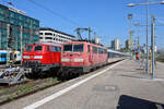DB 111 191 schiebt ihren RE14-Ersatzzug für TRI aus dem Stuttgarter Hbf in Richtung Böblingen.