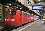 8.12.2016 Stuttgart Hbf. 115 114 mit IC 180.