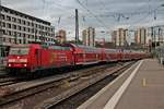 Einfahrt als RegionalExpress am 06.11.2015 von 146 225-8  Baden-Württemberg erfahren  in ihren Zielbahnhof.