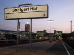 Am Abend des 13.Oktober 2007 wurde diese Aufnahme am Stuttgarter Hbf aufgenommen.