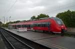 Der Talent II 442 252/752 steht auf einem Abstellgleis im Stuttgarter Hbf.